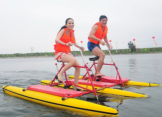 two person water pedal bikes