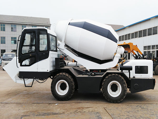 self loading concrete mixer trucks